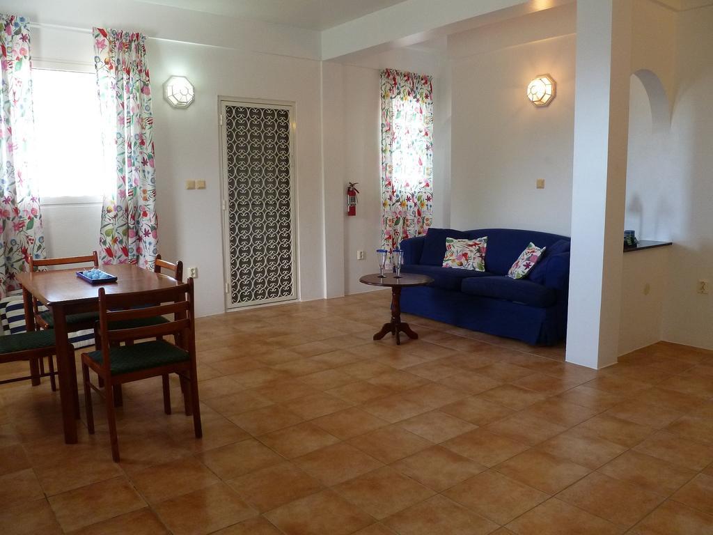 Caribbean Sea View Holiday Apartments Méro Quarto foto